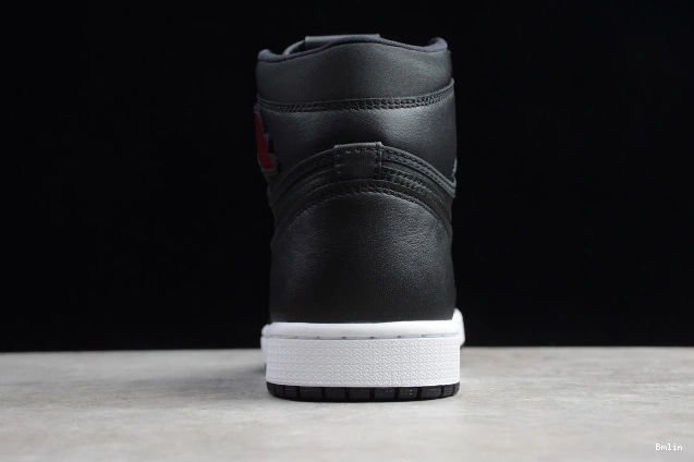 Boostmaster lin High Jordan 1 555088-060 Satin OG Retro Black Air 0822